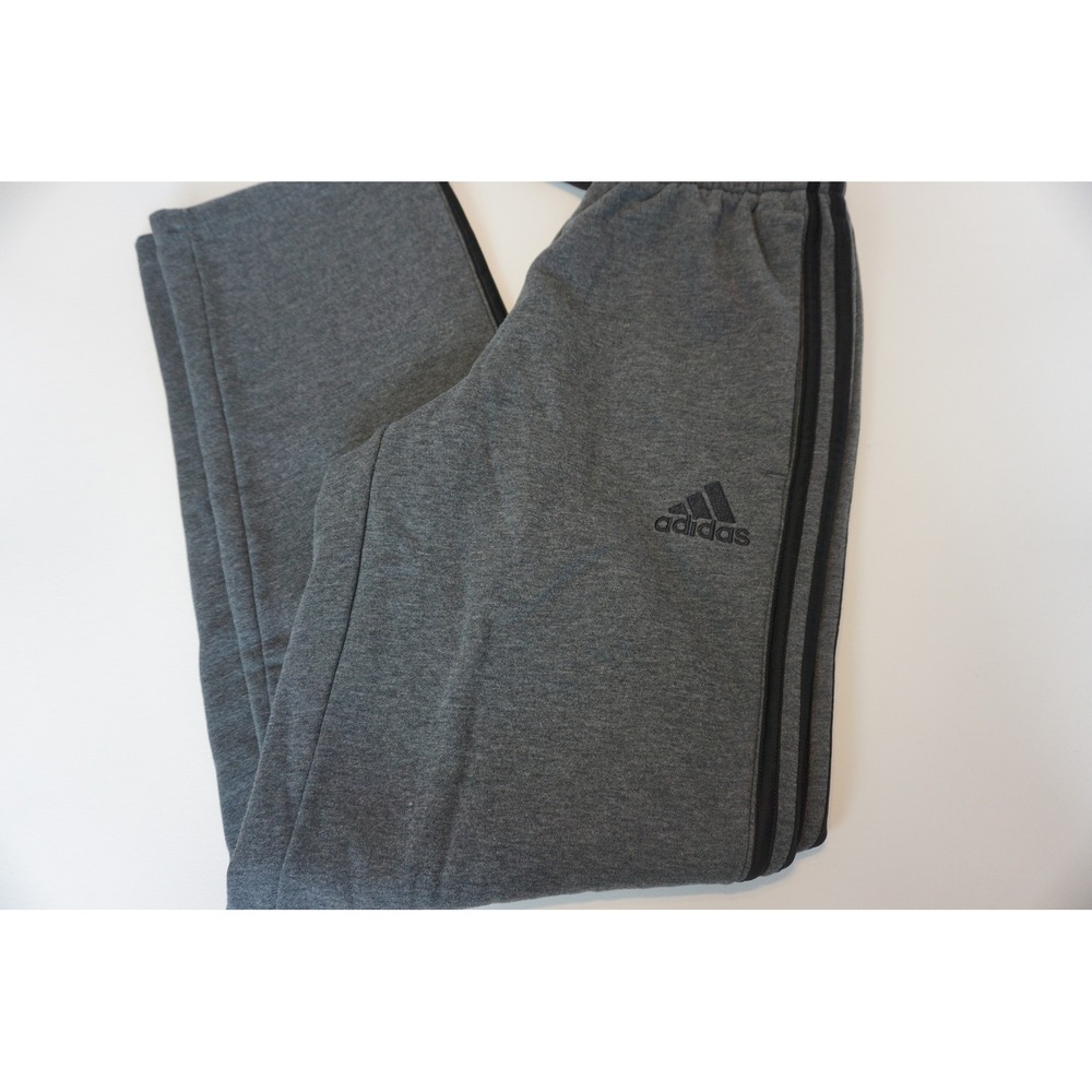 Adidas Mens Fleece Lined Sweatpants Gray Black 3-Stripe Joggers Small KC.1209
